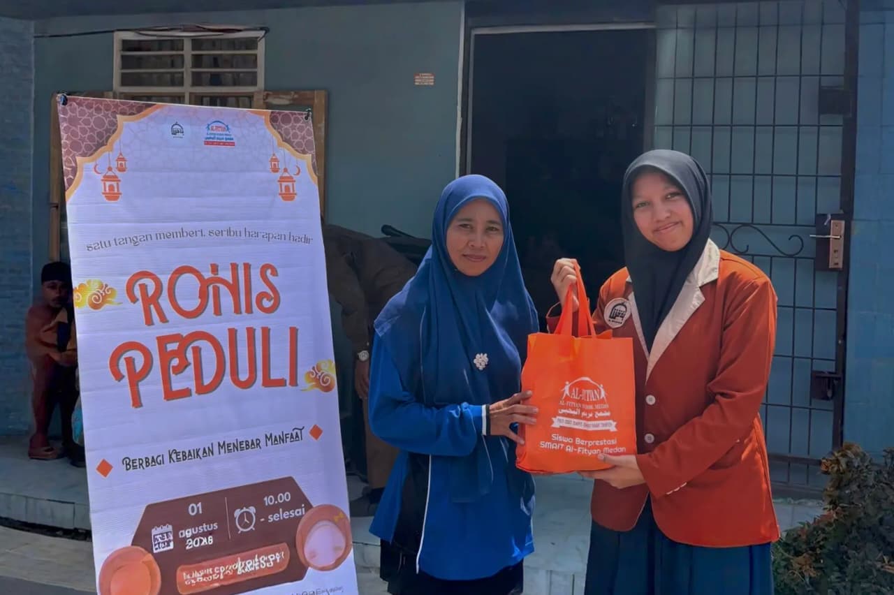 Rohis Peduli SMA Al-Fityan: Bergerak, Berbagi, Menginspirasi