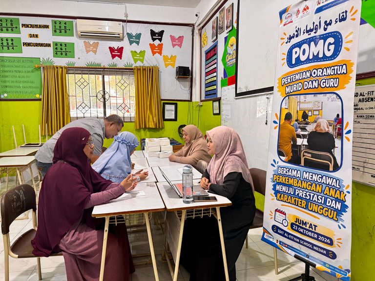Sinergi Orang Tua dan Guru, Mengawal Tumbuh Kembang Anak Menuju Prestasi dan Karakter Unggul